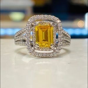 ✨Stunning White gold diamond ring!✨